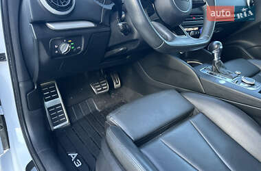 Хэтчбек Audi A3 2017 в 