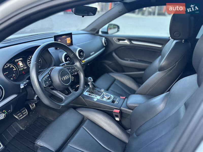 Хетчбек Audi A3 2017 в Полтаві фото 43 Хетчбек Audi A3 2017 в Полтаві