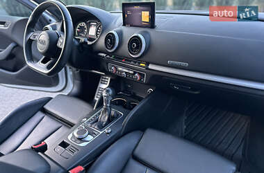 Хэтчбек Audi A3 2017 в 