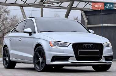 Седан Audi A3 2014 в Запоріжжі