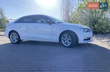 Седан Audi A3 2016 в Києві