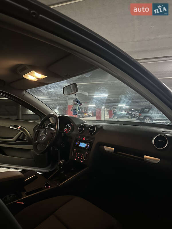 Хетчбек Audi A3 2003 в Львові