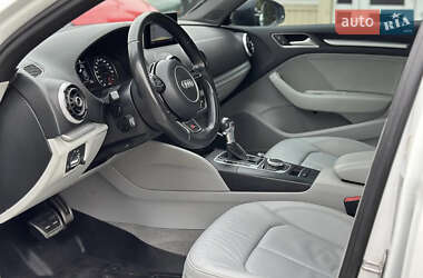 Седан Audi A3 2015 в 