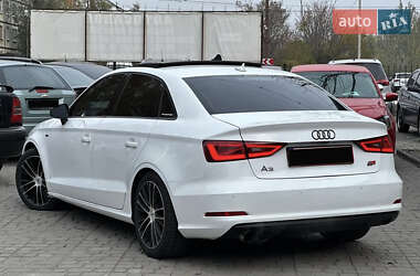 Седан Audi A3 2015 в 