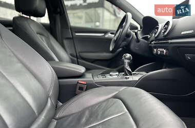 Хэтчбек Audi A3 2018 в 