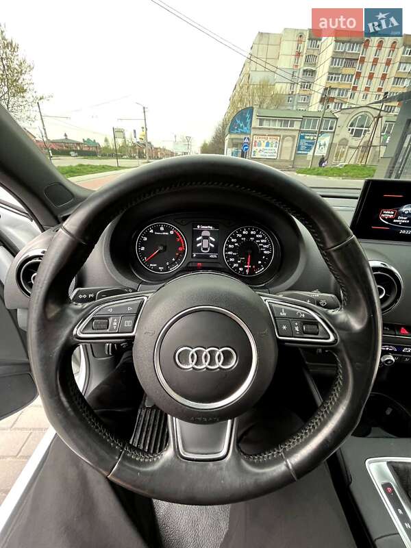 Седан Audi A3 2015 в Білій Церкві