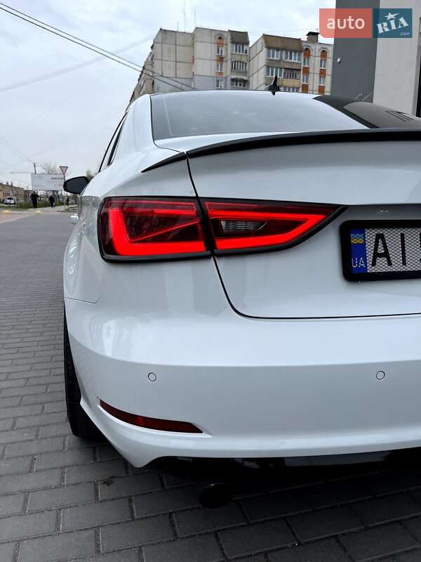 Седан Audi A3 2015 в Білій Церкві