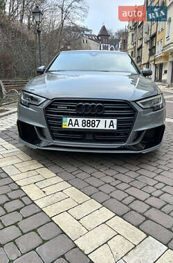 Седан Audi A3 2019 в 