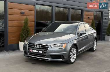 Седан Audi A3 2014 в Ровно