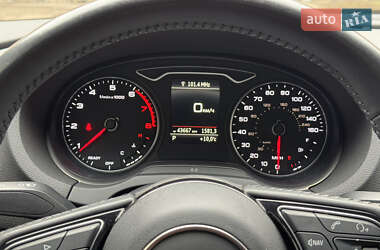 Седан Audi A3 2020 в 