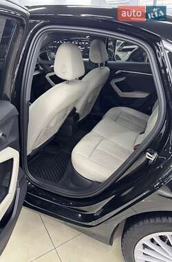 Седан Audi A3 2021 в 