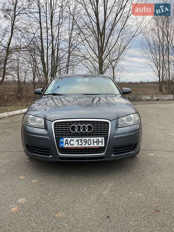 Хэтчбек Audi A3 2005 в 