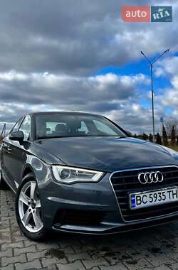 Седан Audi A3 2014 в Яворове