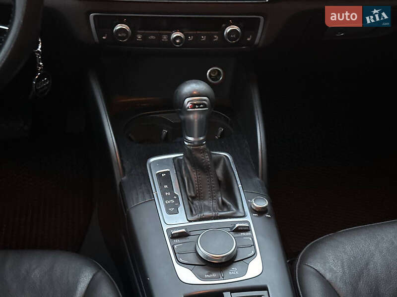 Седан Audi A3 2014 в Березному