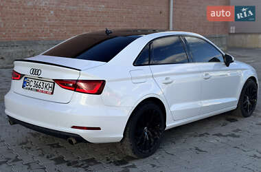 Седан Audi A3 2013 в Львове