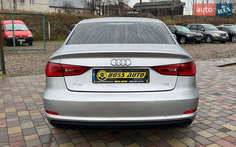 Седан Audi A3 2015 в Стрые