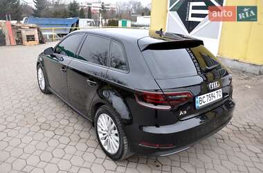 Хэтчбек Audi A3 2016 в 