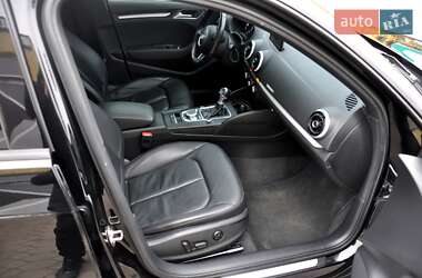 Хэтчбек Audi A3 2016 в 