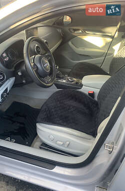 Седан Audi A3 2015 в 