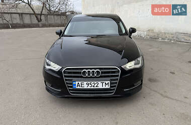 Хэтчбек Audi A3 2015 в Павлограде