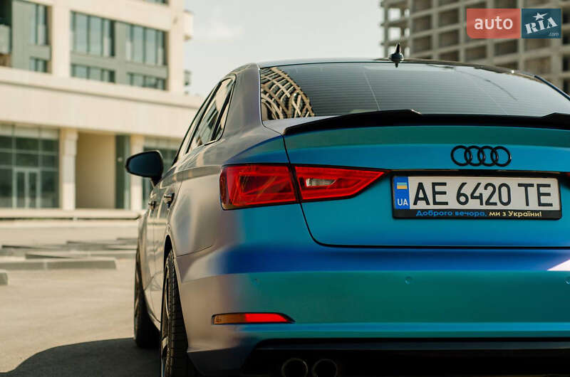 Седан Audi A3 2013 в Днепре