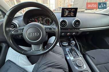 Хэтчбек Audi A3 2016 в Киеве