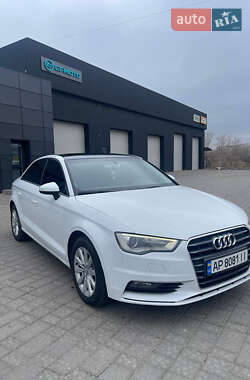 Седан Audi A3 2015 в 