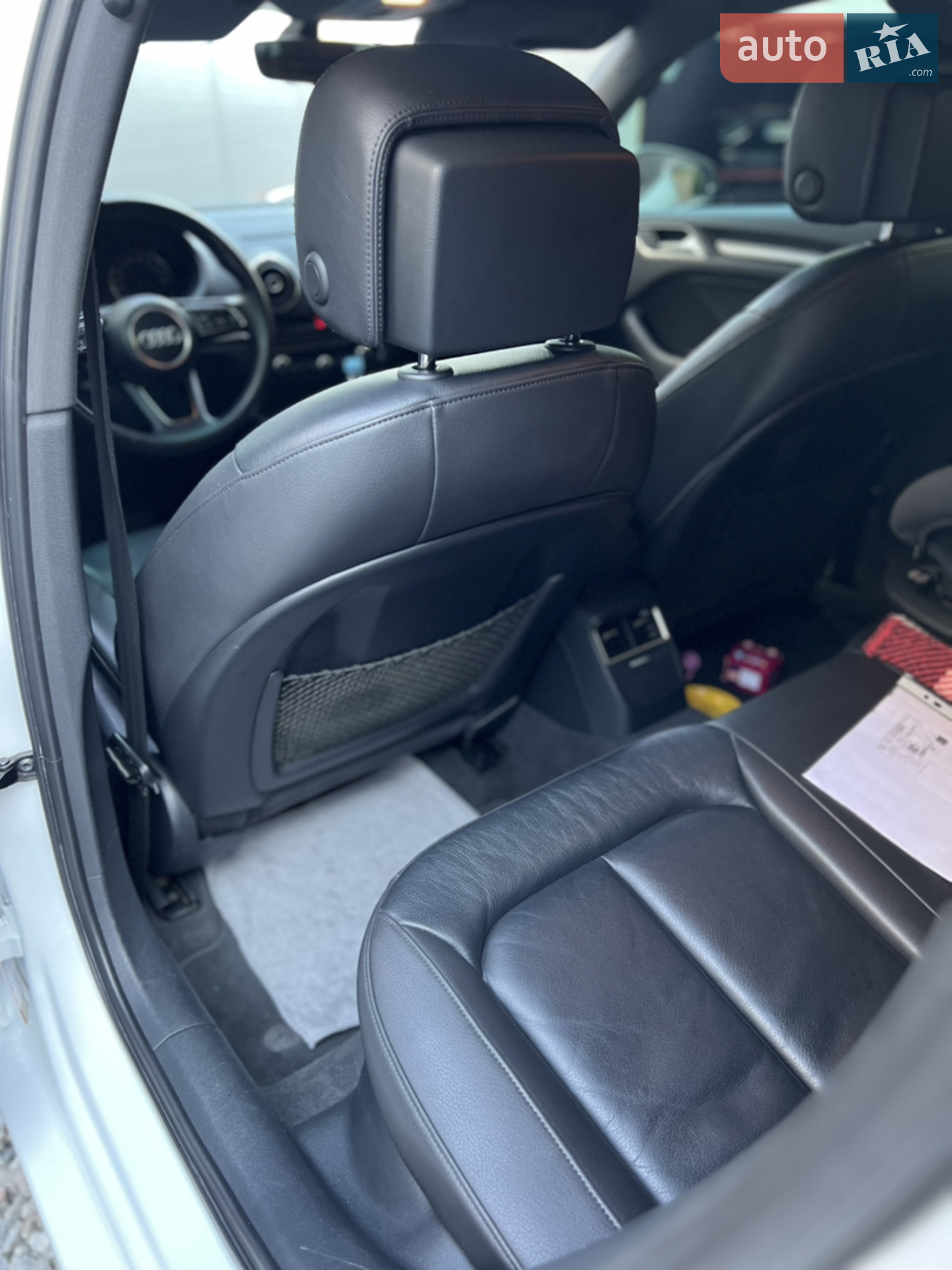 Audi A3 2016 VIN WAUB8GFF7H1011618 фото оголошення 14 з 25