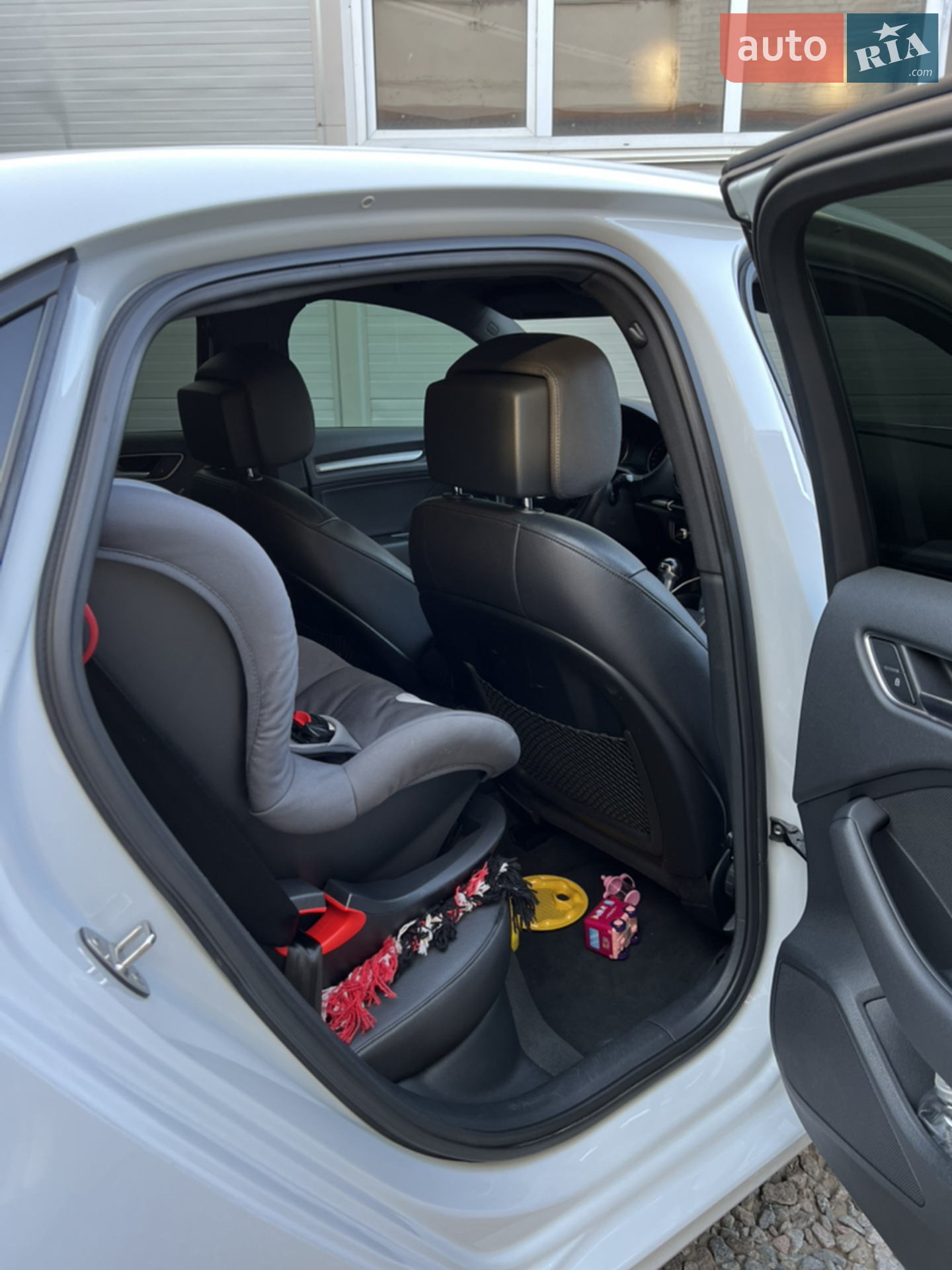 Audi A3 2016 VIN WAUB8GFF7H1011618 фото оголошення 18 з 25