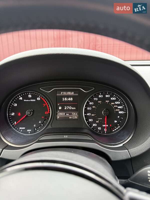 Седан Audi A3 2015 в Львове