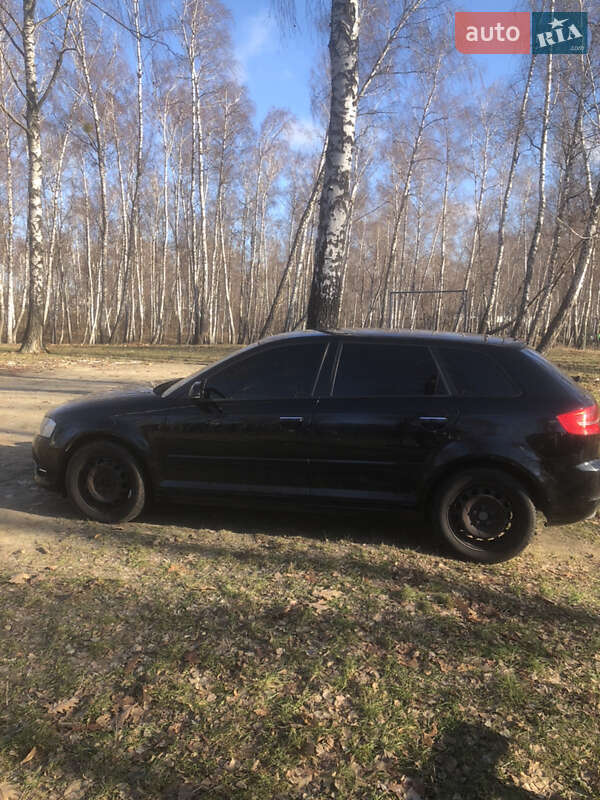 Хэтчбек Audi A3 2012 в Чернигове