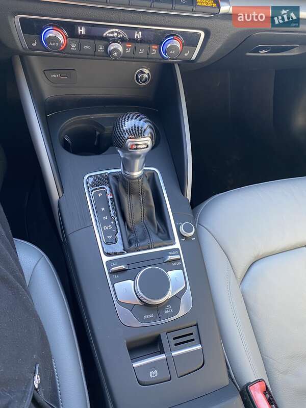 Седан Audi A3 2017 в Харькове