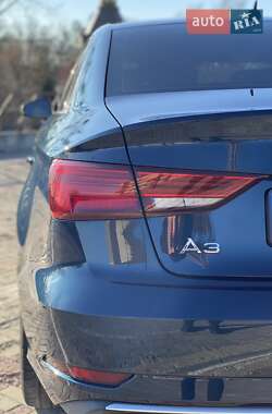 Седан Audi A3 2017 в 