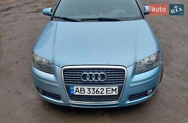 Хэтчбек Audi A3 2006 в 