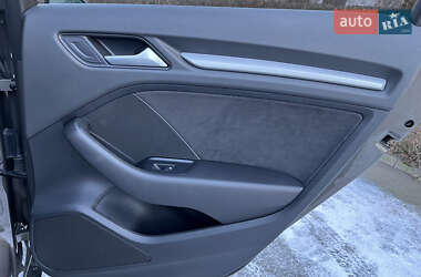 Хэтчбек Audi A3 2014 в 