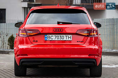 Хетчбек Audi A3 2015 в Львові