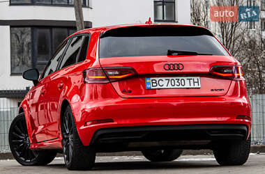 Хетчбек Audi A3 2015 в Львові