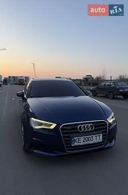 Седан Audi A3 2014 в Днепре