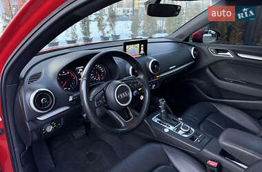 Седан Audi A3 2016 в 
