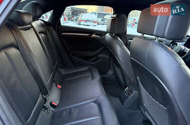 Седан Audi A3 2016 в 