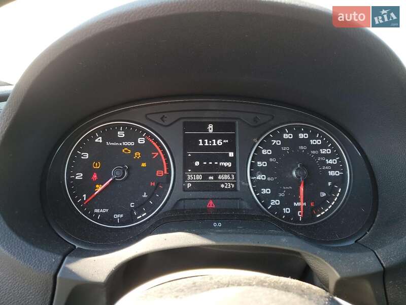 Седан Audi A3 2018 в Киеве