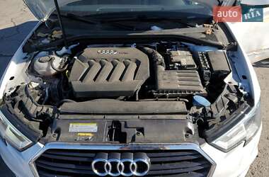 Седан Audi A3 2018 в 