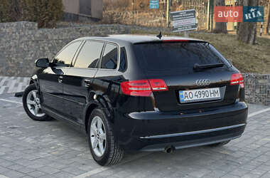 Хэтчбек Audi A3 2012 в 