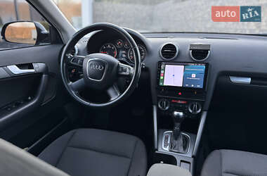 Хэтчбек Audi A3 2012 в 