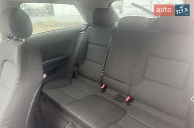 Хэтчбек Audi A3 2004 в 
