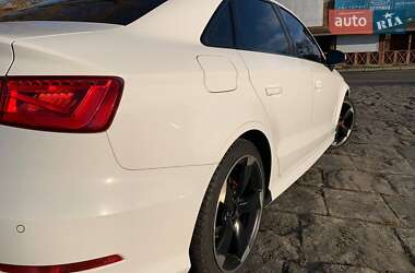 Седан Audi A3 2016 в 