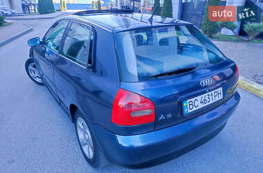Хэтчбек Audi A3 1997 в 