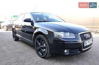 Хэтчбек Audi A3 2007 в 