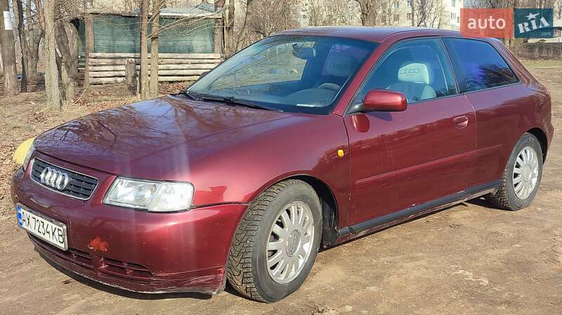 Хетчбек Audi A3 1999 в Харкові