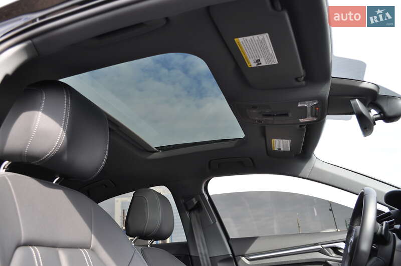 Седан Audi A3 2023 в Киеве